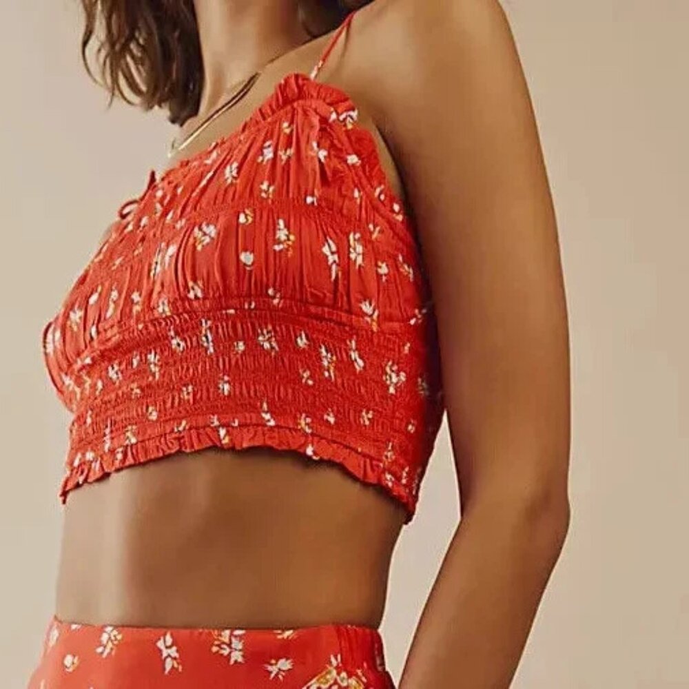 Free People Kaia Floral Printed Smocked Cropped Ruffle Sleeveless Red Top S